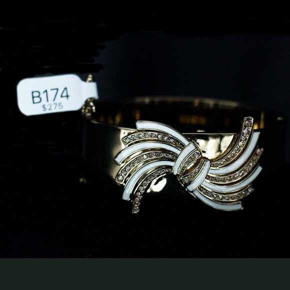 FLOURISH HINGED BOW CUFF BRACELET - JBTCW1 - Picture 5 of 5